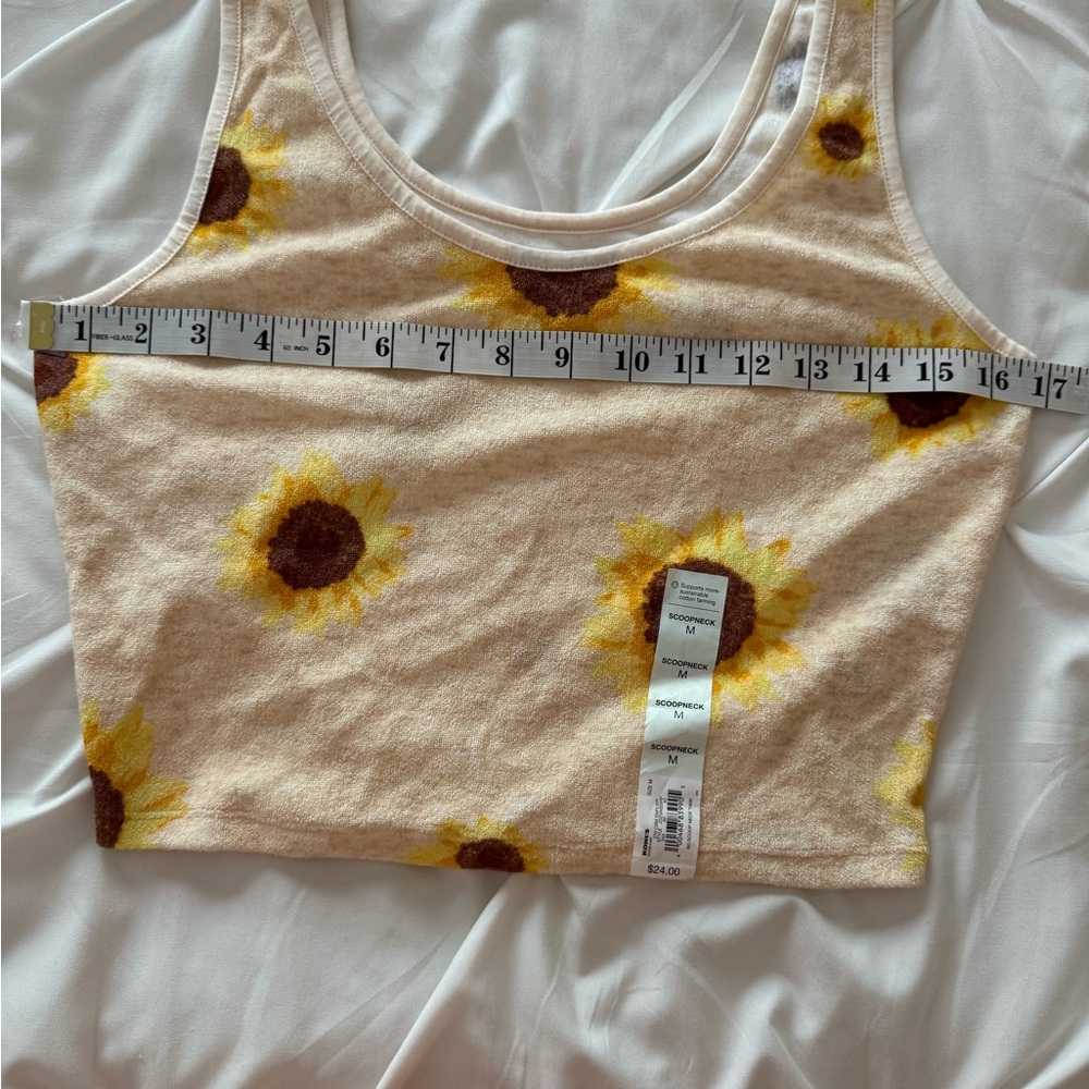 NWT Kohl's Cream Sleeveless Crop Tank Top - Picture 3 of 7